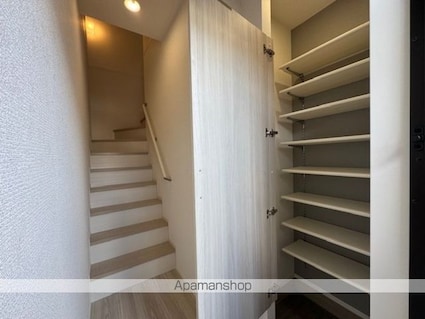 セレスティア鳴神[2LDK/55.72m2]の内装2