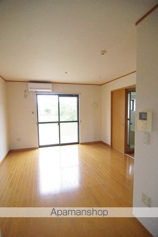 名鉄三河線 北新川駅 徒歩25分 2階建 築20年の内装写真