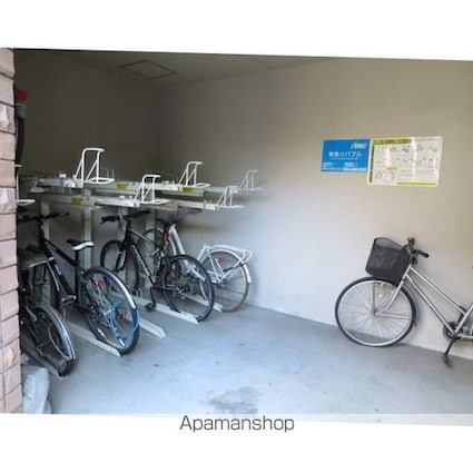 ル　ヴァンヴェール　目白[1K/25.6m2]の外観5