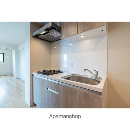 ウェルスクエア西新宿五丁目[1LDK/30.72m2]のキッチン