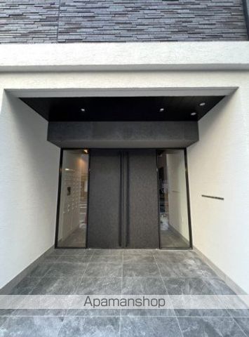 オープンブルーム東日本橋の玄関写真