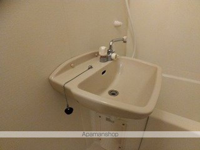 レオパレスフォレストビラの内装写真