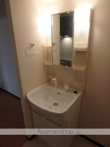 LOVAGEの内装写真