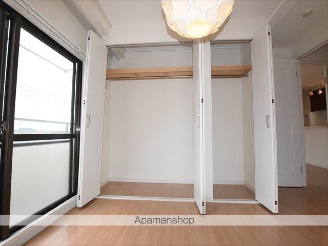 AMBERKの内装写真