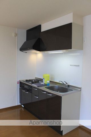アンプルール リーブル ゴールドクレストの内装写真