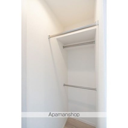 コンフォリア・リヴ新中野ＳＯＵＴＨ[1DK/25.72m2]の収納