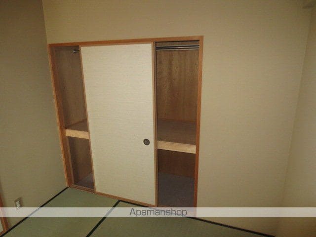ベルシャイン竹原B棟の内装写真