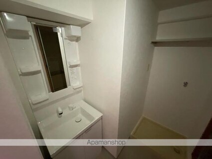 ハイクレスト高松[3LDK/56.7m2]の洗面所