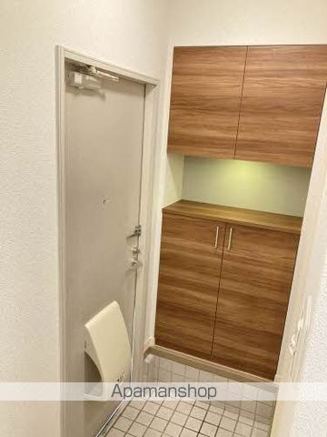 アバンティ清水の玄関写真