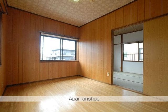 原田小堂見荘ロ号の内装写真