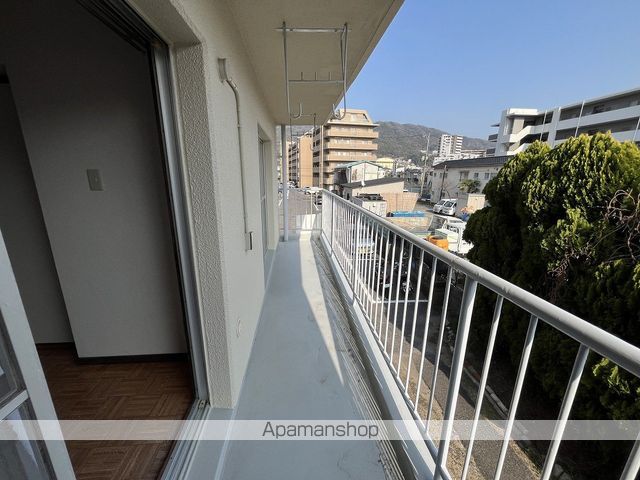 メゾンスマの内装写真