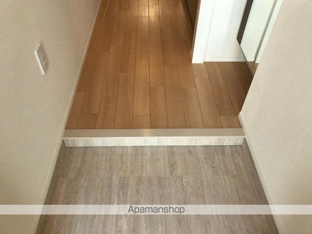 ペルシュワールの内装写真