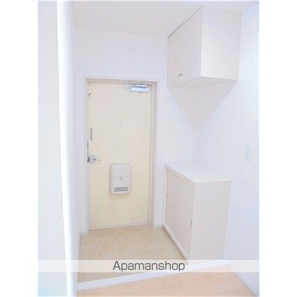 ミルフィーユ宮前平[3LDK/67.32m2]の玄関