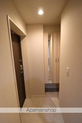 Ｌａ　ｎｅｉｇｅ　中山下[1LDK/51.08m2]の玄関