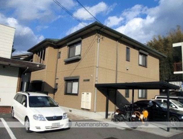 カミーリア B棟の外観写真