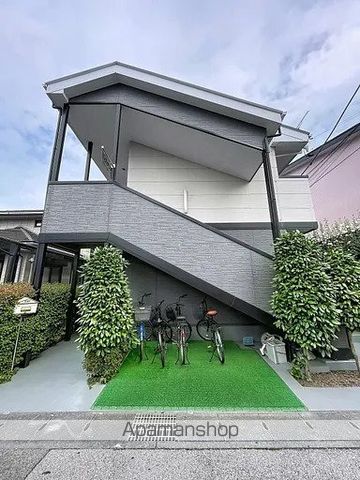 ウィスタリアの外観写真