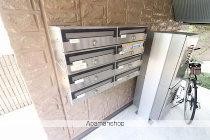 ミラベルガーデン[1LDK/47.71m2]のエントランス