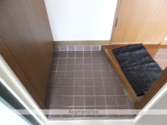 アパートメントユースIIIの内装写真