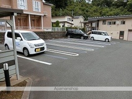岩手県盛岡市黒石野１丁目[2LDK/57.22m2]の駐車場
