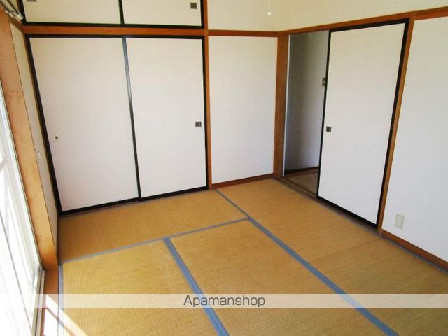 ルーミー甲府2号館の内装写真