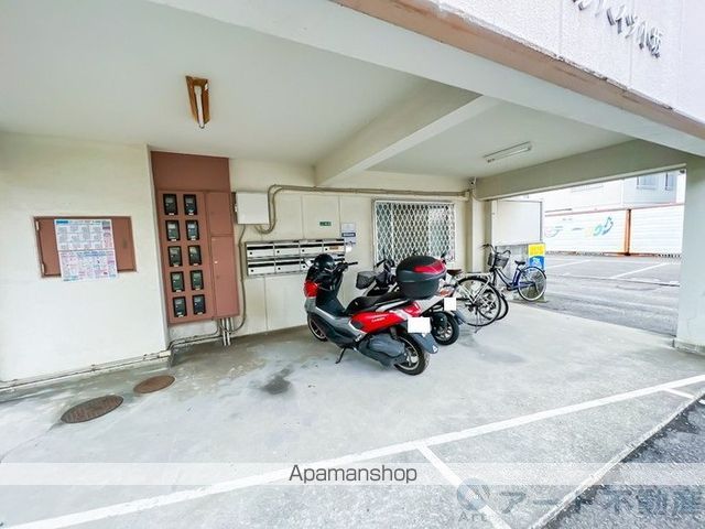メルヘンハイツ小坂の外観写真
