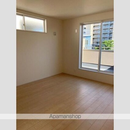 埼玉県春日部市粕壁東６丁目[3LDK/99.36m2]のリビング・居間3