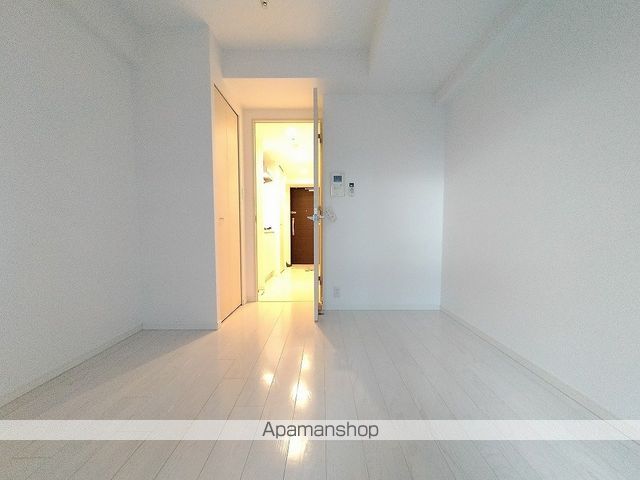 S−RESIDENCE ESAKAの内装写真