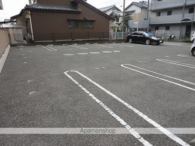 コリーナ・アルディアのその他写真