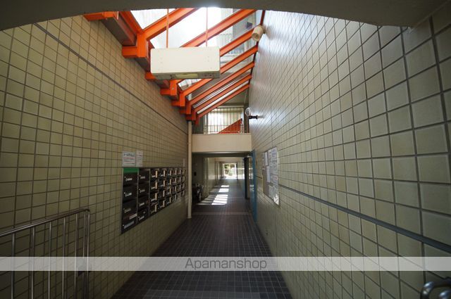 グランドメゾン戸山[1LDK/64.28m2]のロビー