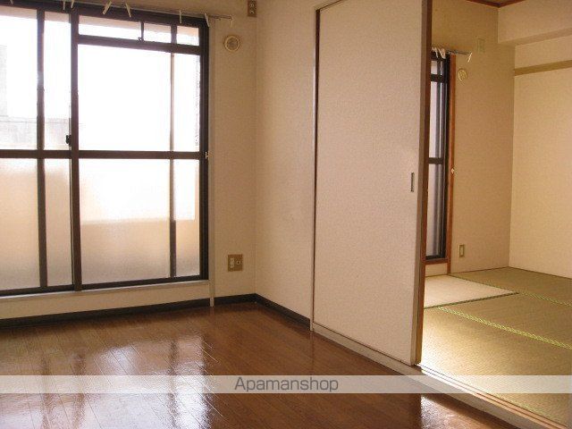 レスカール幸町の内装写真