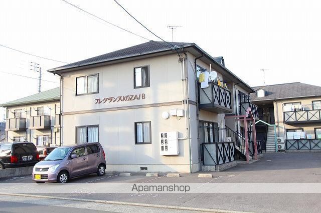 フレグランスKOZAI A・B棟の外観写真