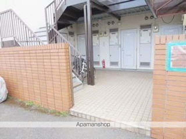フレンドコーポの玄関写真