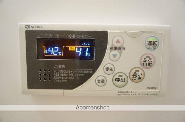 アンプルールベトン明永の内装写真