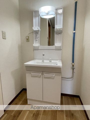 シャイニーフラットの内装写真