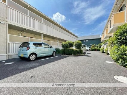 アムール上井草Ｎ[1LDK/37.54m2]の駐車場2