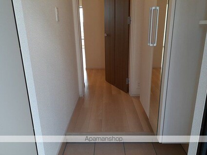 グラン　ブルーⅡ　Ｂ[1LDK/50.14m2]の玄関