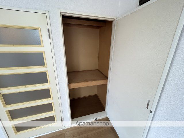ハイツ岡本Iの内装写真