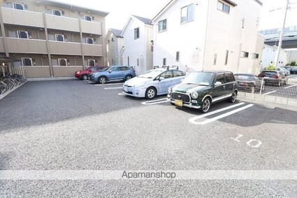 グランドソレーユＢＡＢＡ　Ⅲ[2K/35.35m2]の駐車場