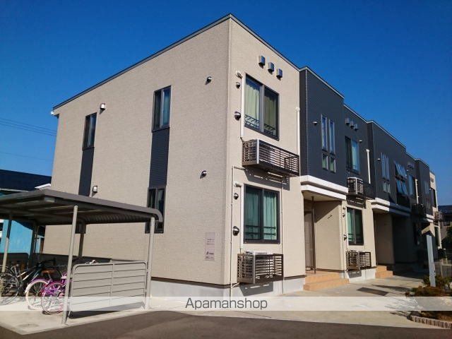 アドバンセルの外観写真