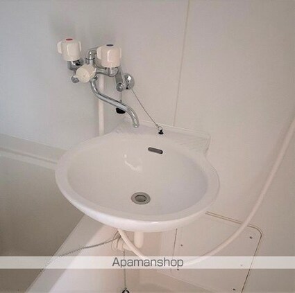 レオパレスパピヨンＡ[1K/23.61m2]の洗面所