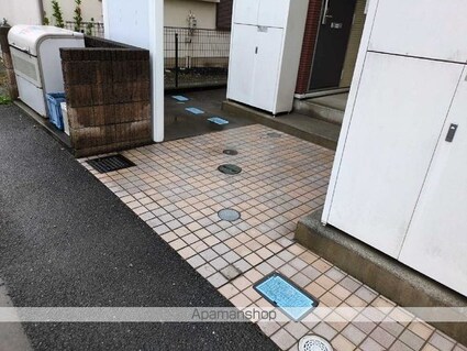 レオネクストオレガノ[1K/28.02m2]のエントランス