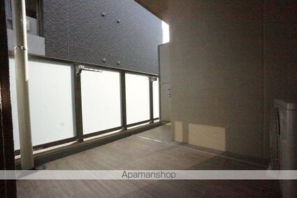 ＰＬＡＴＺ　ＴＡＣＨＩＢＡＮＡ（プラッツタチバナ）[1R/27.3m2]のバルコニー