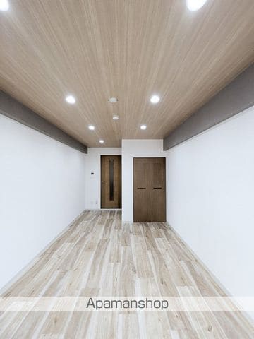 オレンジコート西心斎橋の内装写真
