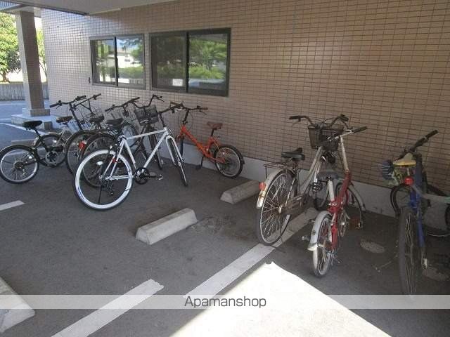 エクセル鐙西の外観写真