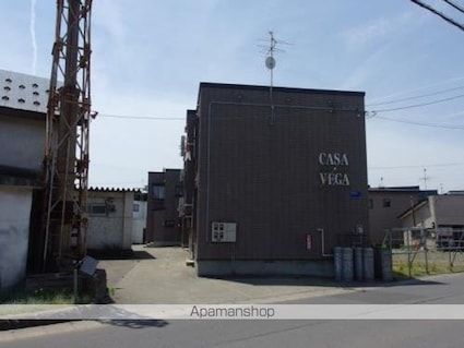 カーサ・ヴェガ[1K/28.95m2]の外観1