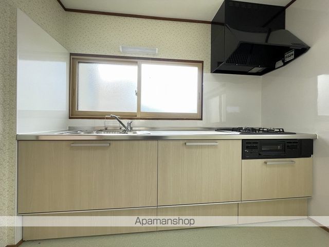 函館市 2階建 築47年の内装写真