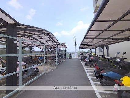 神奈川県川崎市宮前区犬蔵３丁目[2LDK/72m2]の共用部3