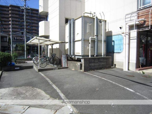 レジデンス長尾谷の玄関写真