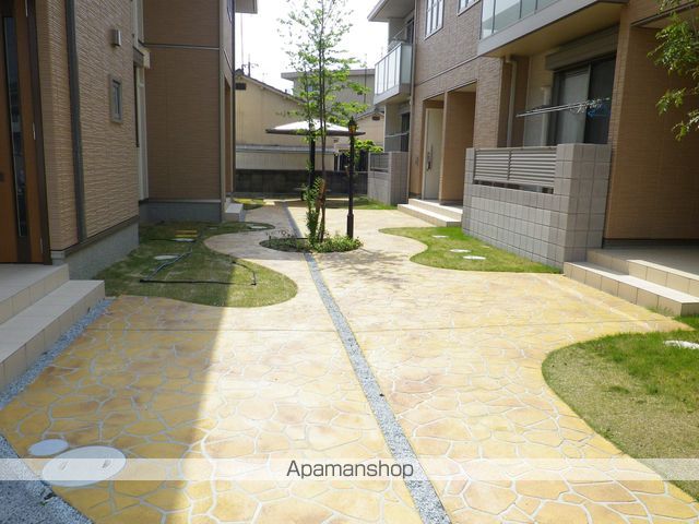 ウィステリア学南 B棟の外観写真