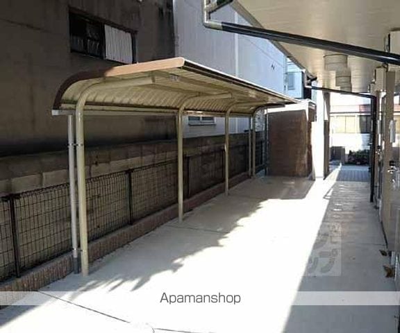 レオパレス三井田IIの外観写真
